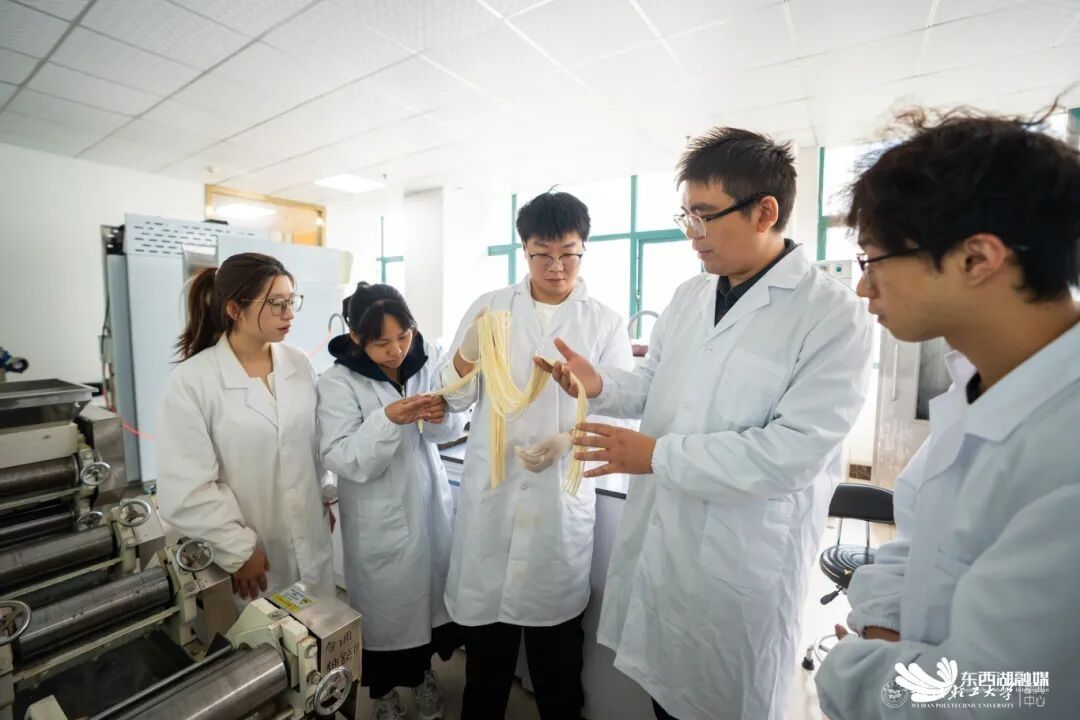 亚洲片中文字幕在线看