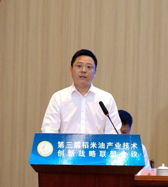 2 湖北农业发展集团党委委员 彭波_副本 2 湖北农业发展集团党委委员 彭波_副本