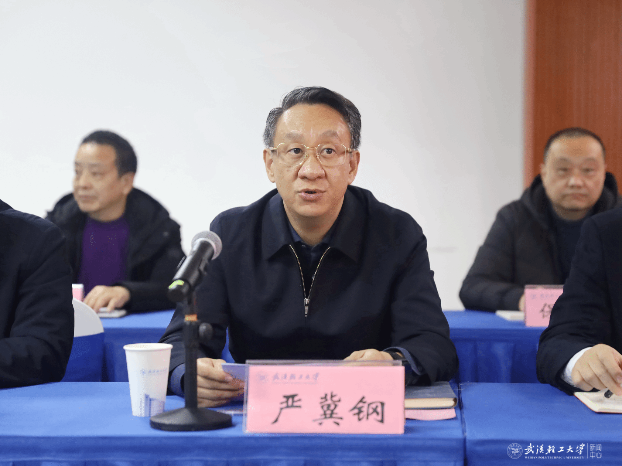 亚洲片中文字幕在线看