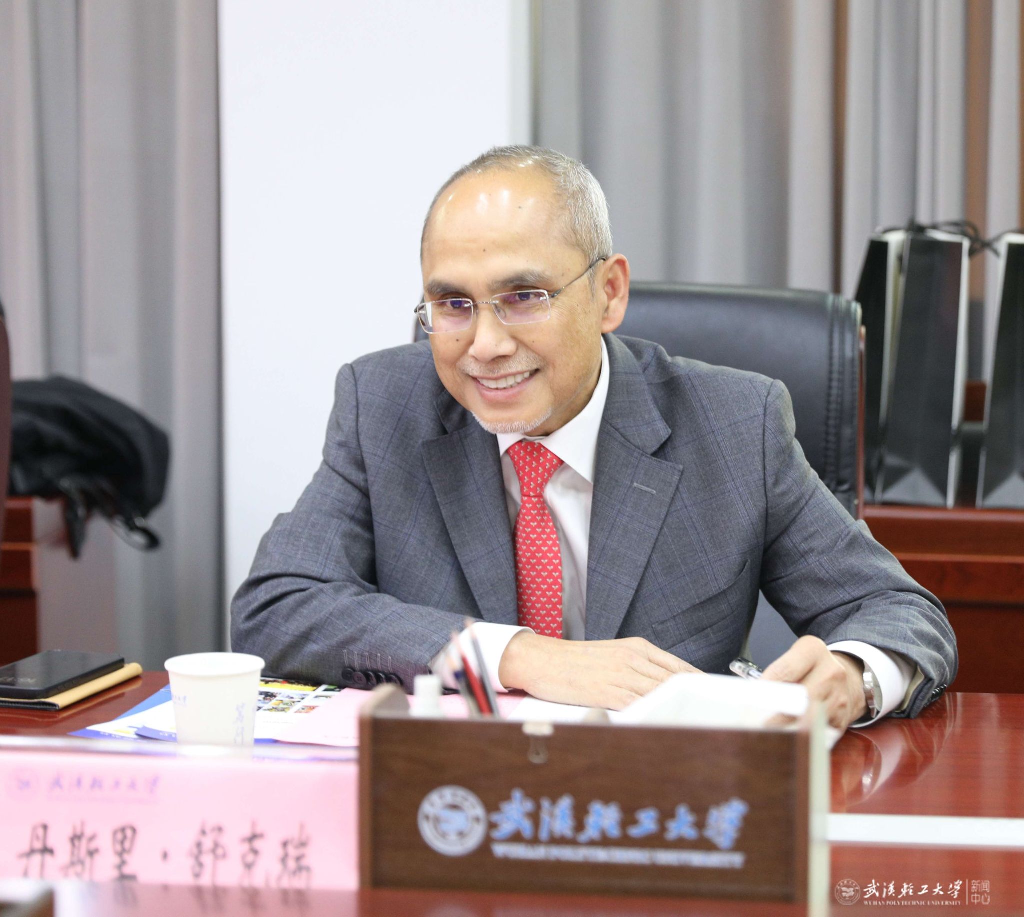 亚洲片中文字幕在线看