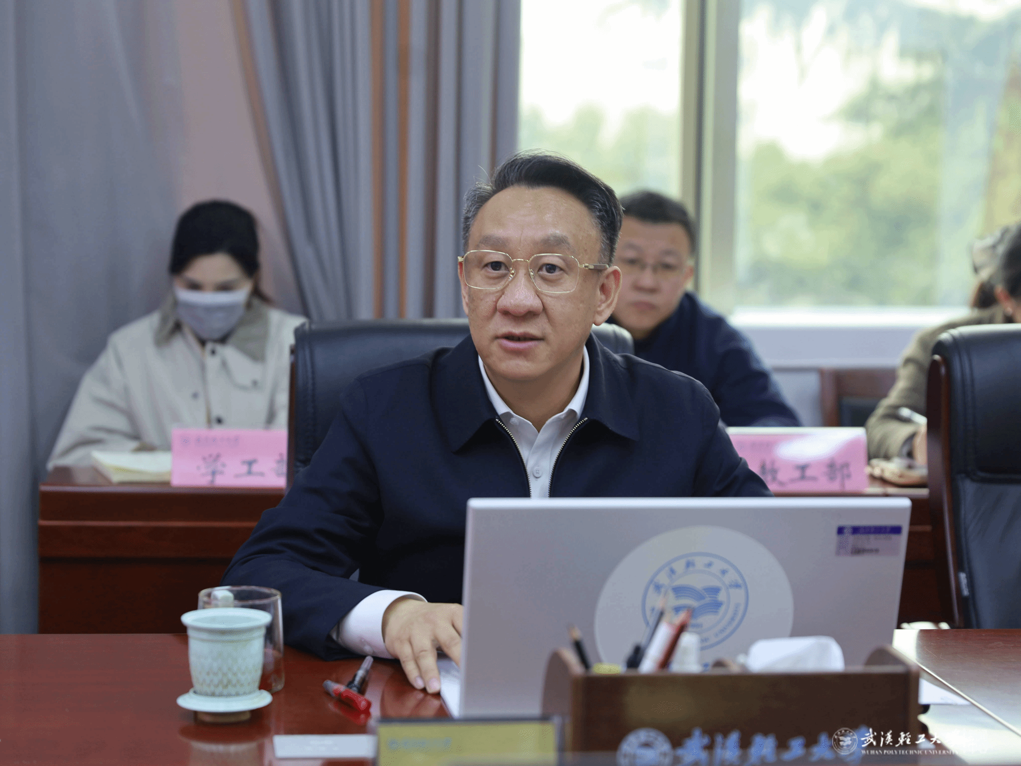 亚洲片中文字幕在线看