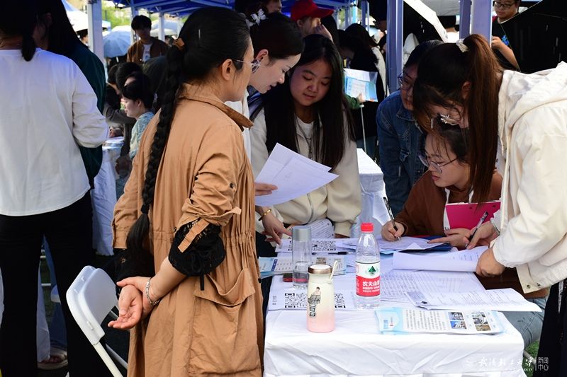 亚洲片中文字幕在线看