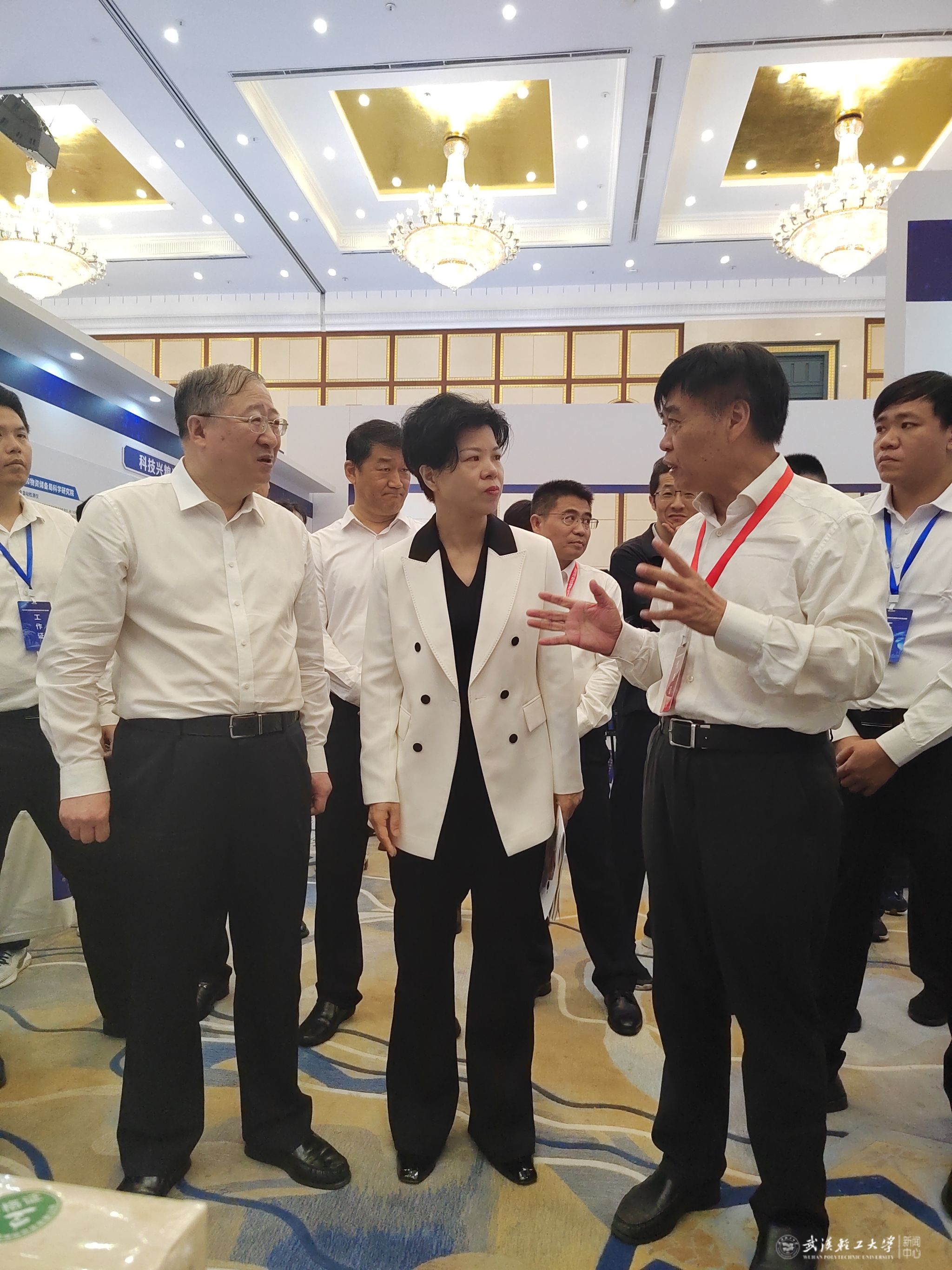 亚洲片中文字幕在线看