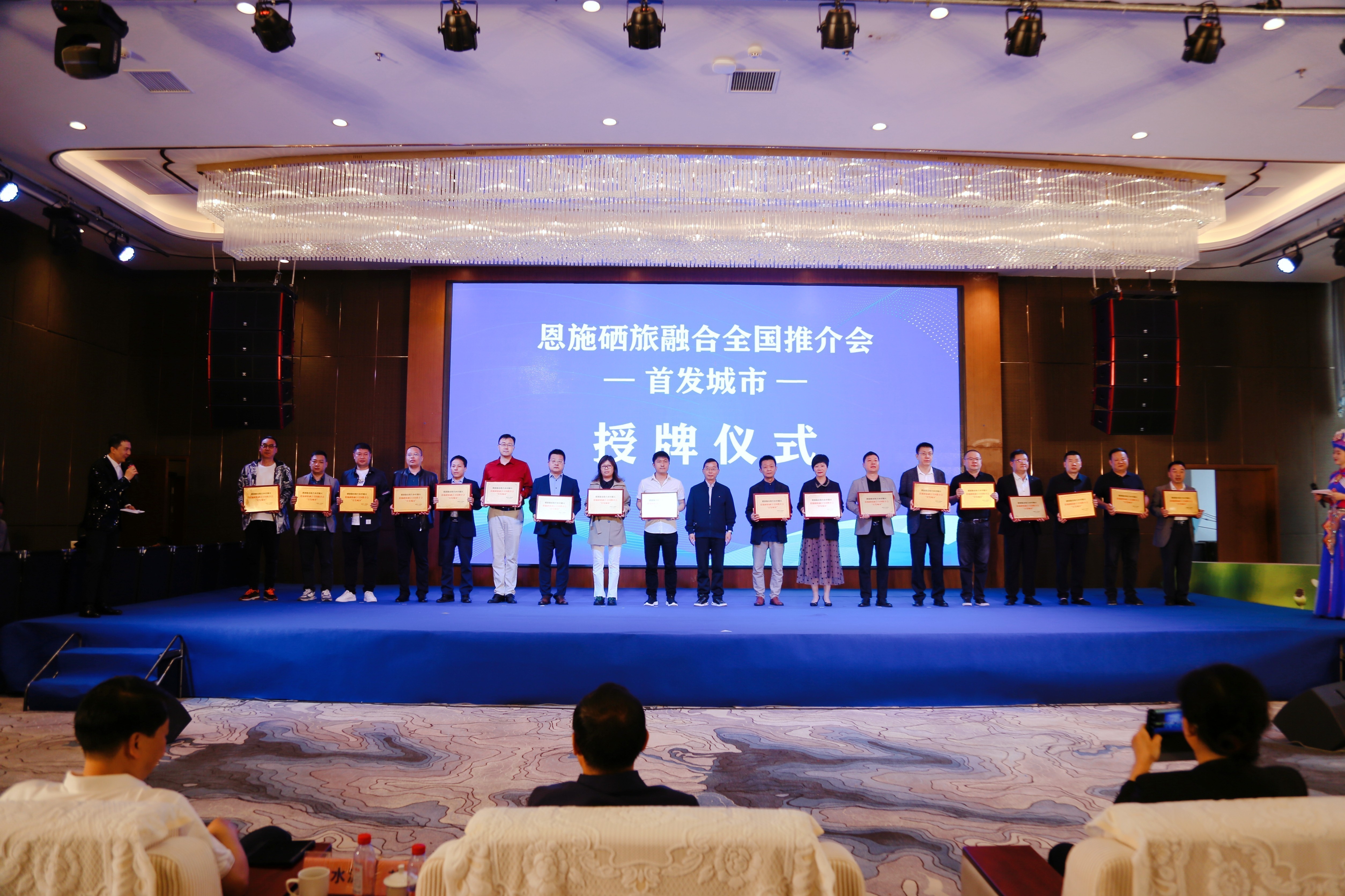 亚洲片中文字幕在线看