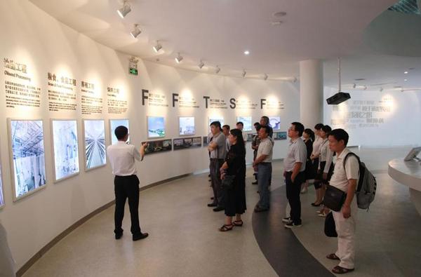 亚洲片中文字幕在线看