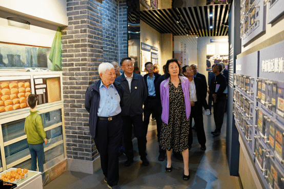 亚洲片中文字幕在线看