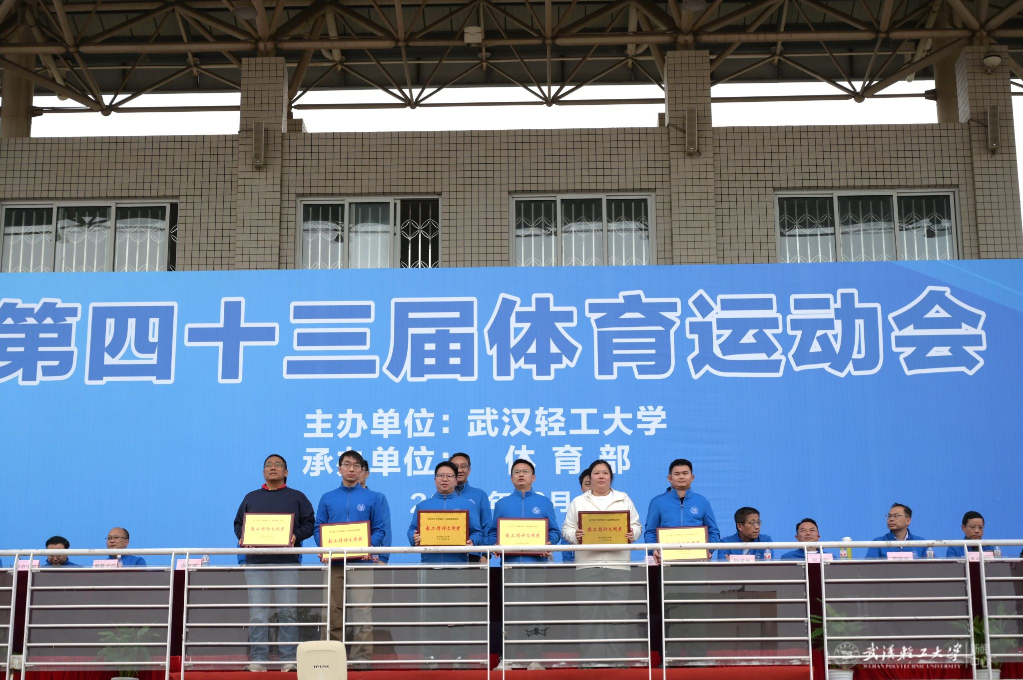 亚洲片中文字幕在线看